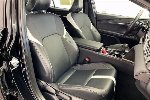 Used 2025 Toyota Camry SE FWD image 6