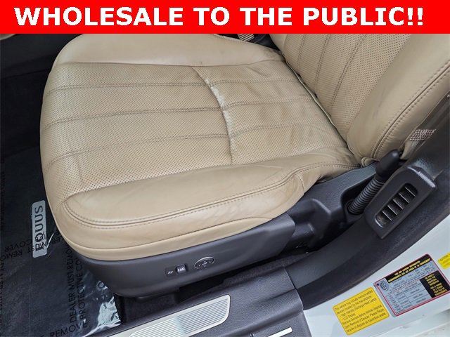 Used 2013 Hyundai Equus Signature image 13