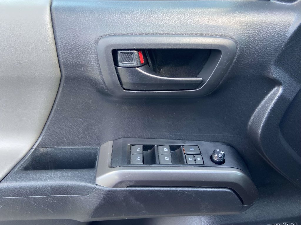 Used 2023 Toyota Tacoma SR5 RWD image 11