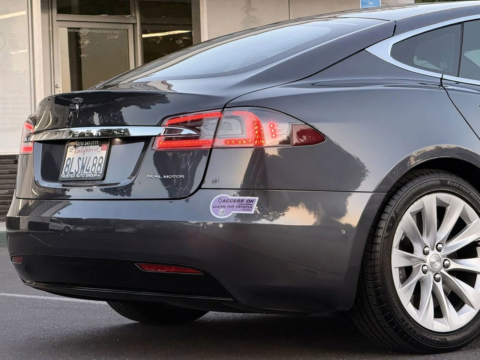 Used 2019 Tesla Model S Long Range AWD/4WD image 9