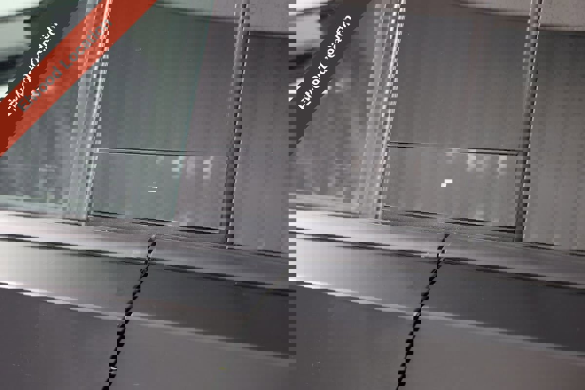 Used 2024 Tesla Cybertruck AWD Crew Cab image 19