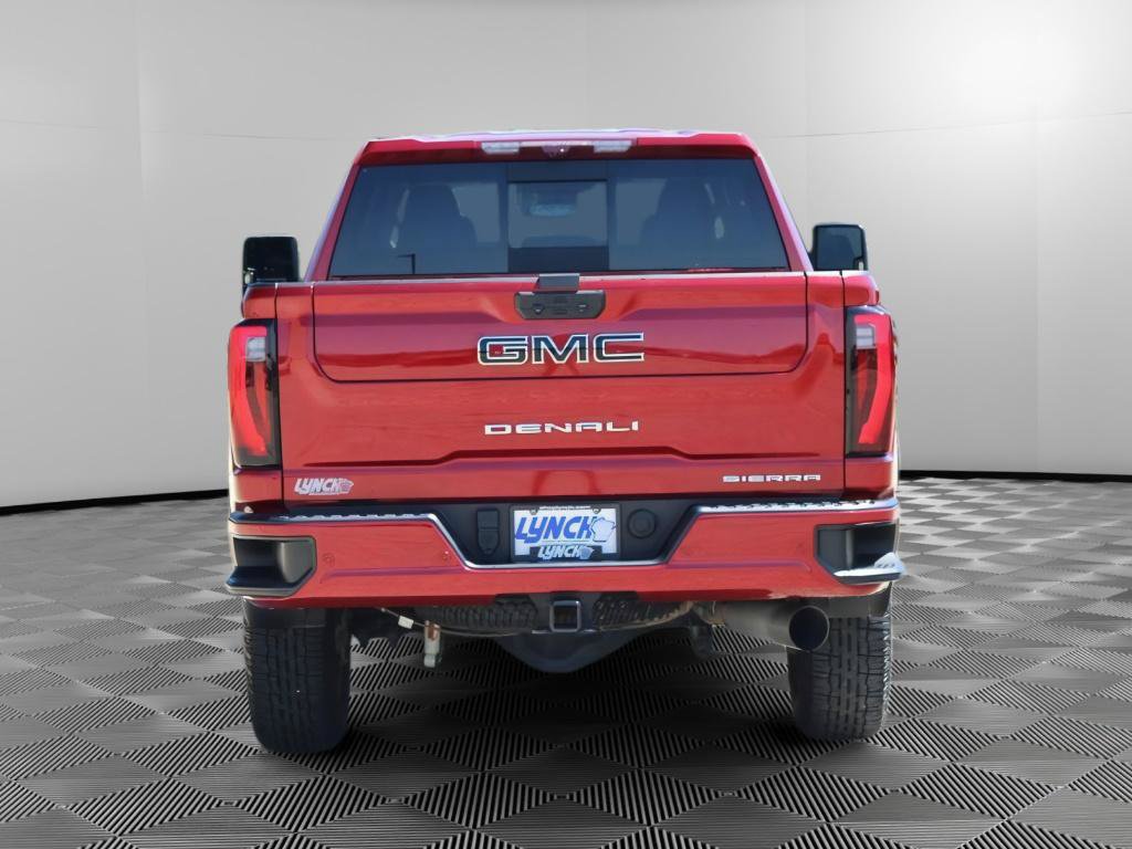 Used 2024 GMC Sierra 2500 Denali w/ Technology Package AWD/4WD image 3
