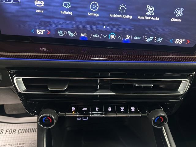 Used 2024 Chevrolet Traverse RS w/ LPO, Floor Liner Package AWD/4WD image 17