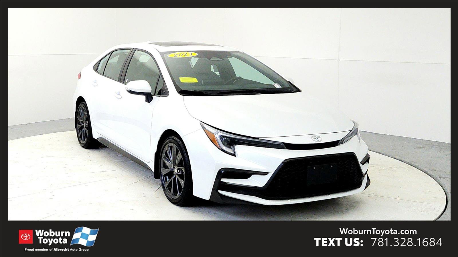 Certified 2023 Toyota Corolla SE w/ SE Premium Package image 1