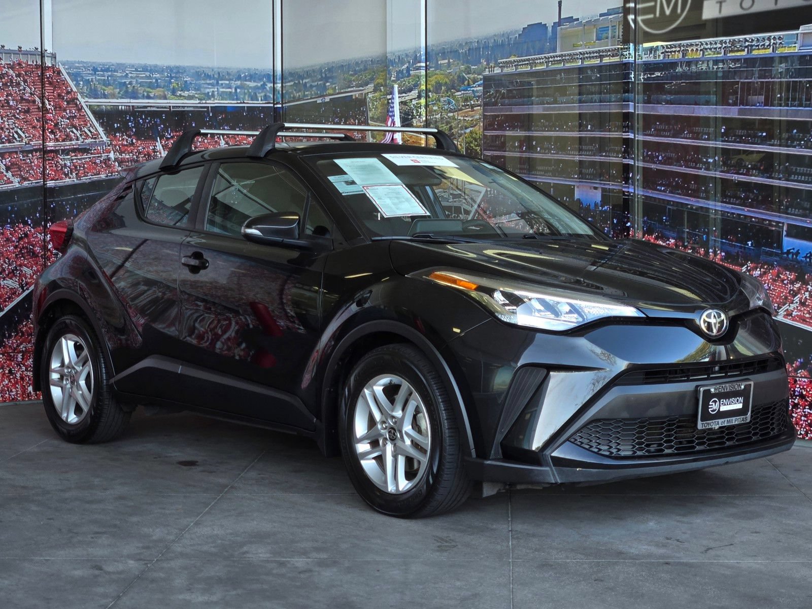 Certified 2020 Toyota C-HR LE FWD image 1