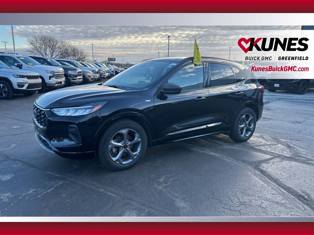 Used 2024 Ford Escape ST-Line image 12