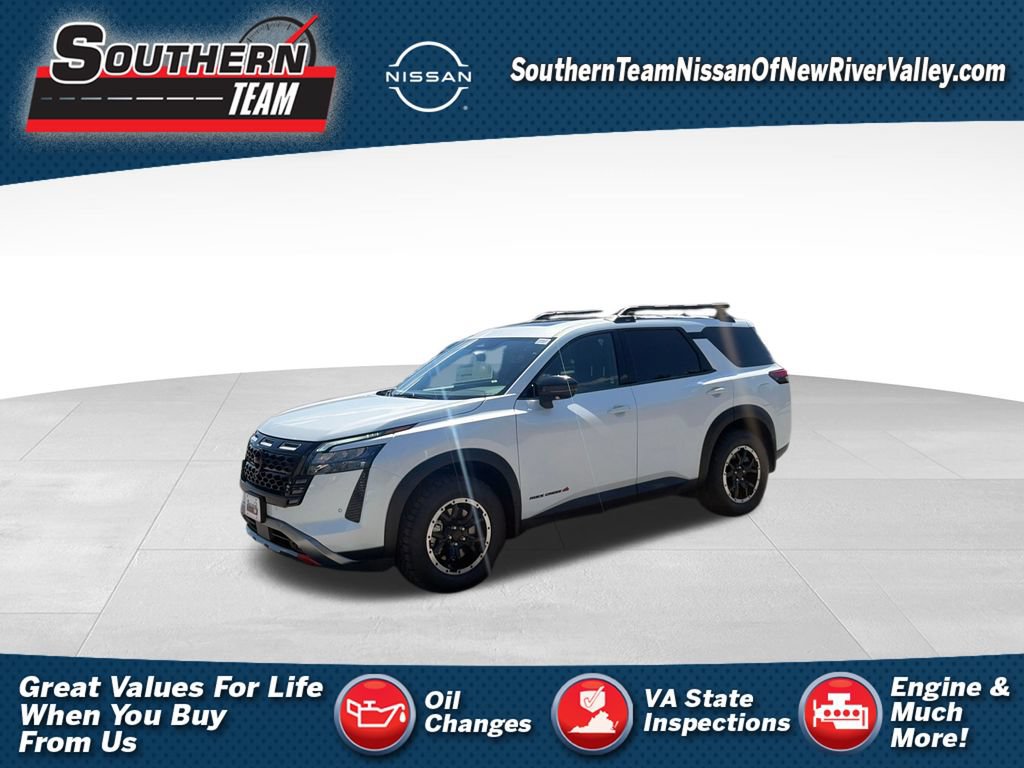 New 2026 Nissan Pathfinder Rock Creek w/ Rock Creek Premium Package