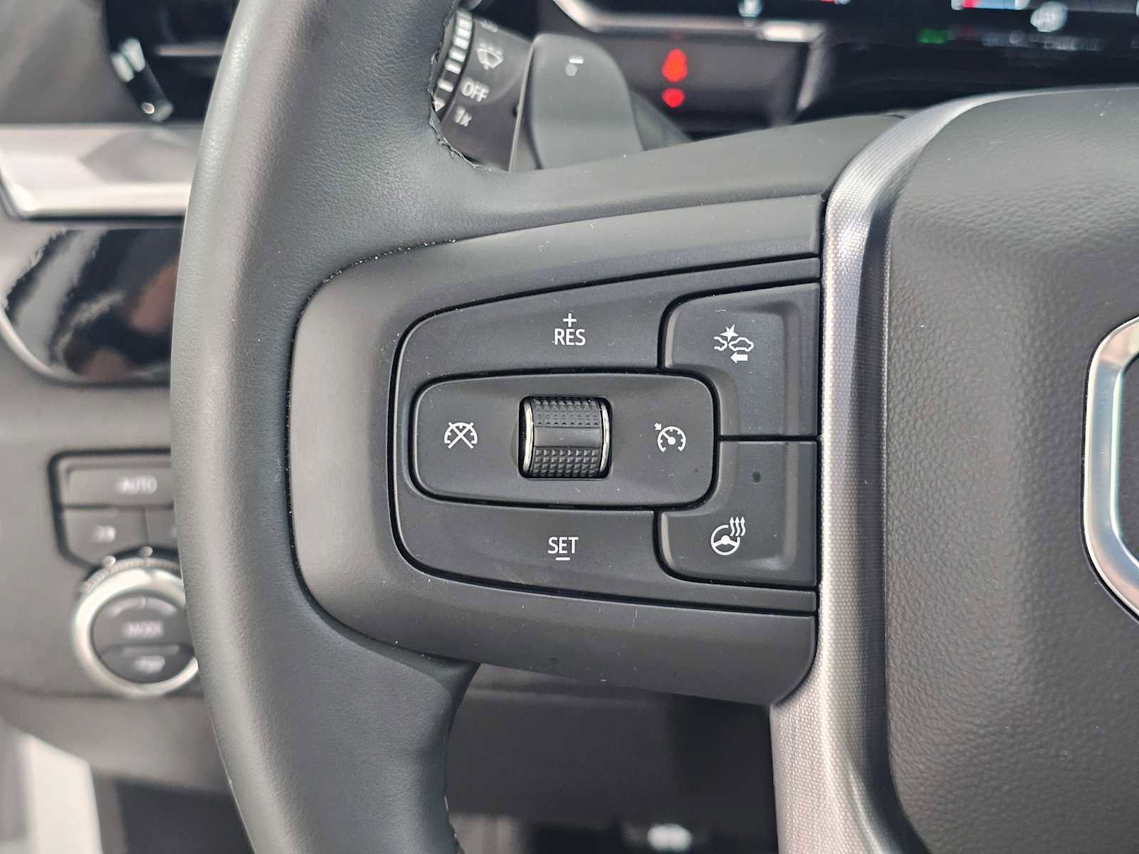 Used 2025 GMC Sierra 1500 Elevation w/ Preferred Package AWD/4WD image 27