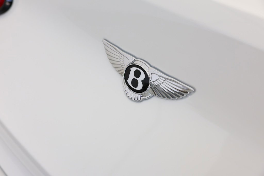 New 2024 Bentley Bentayga image 13