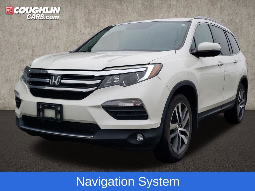 Used 2017 Honda Pilot Touring image 4