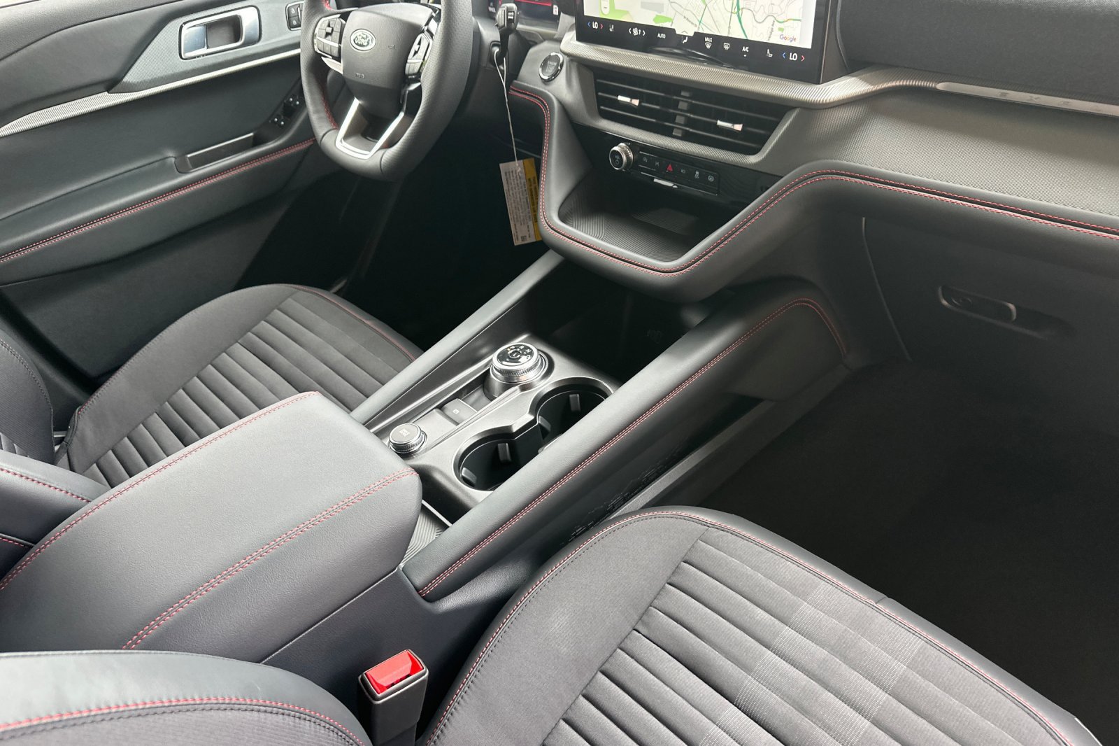 New 2027 Ford Explorer ST-Line w/ Premium Package RWD image 17