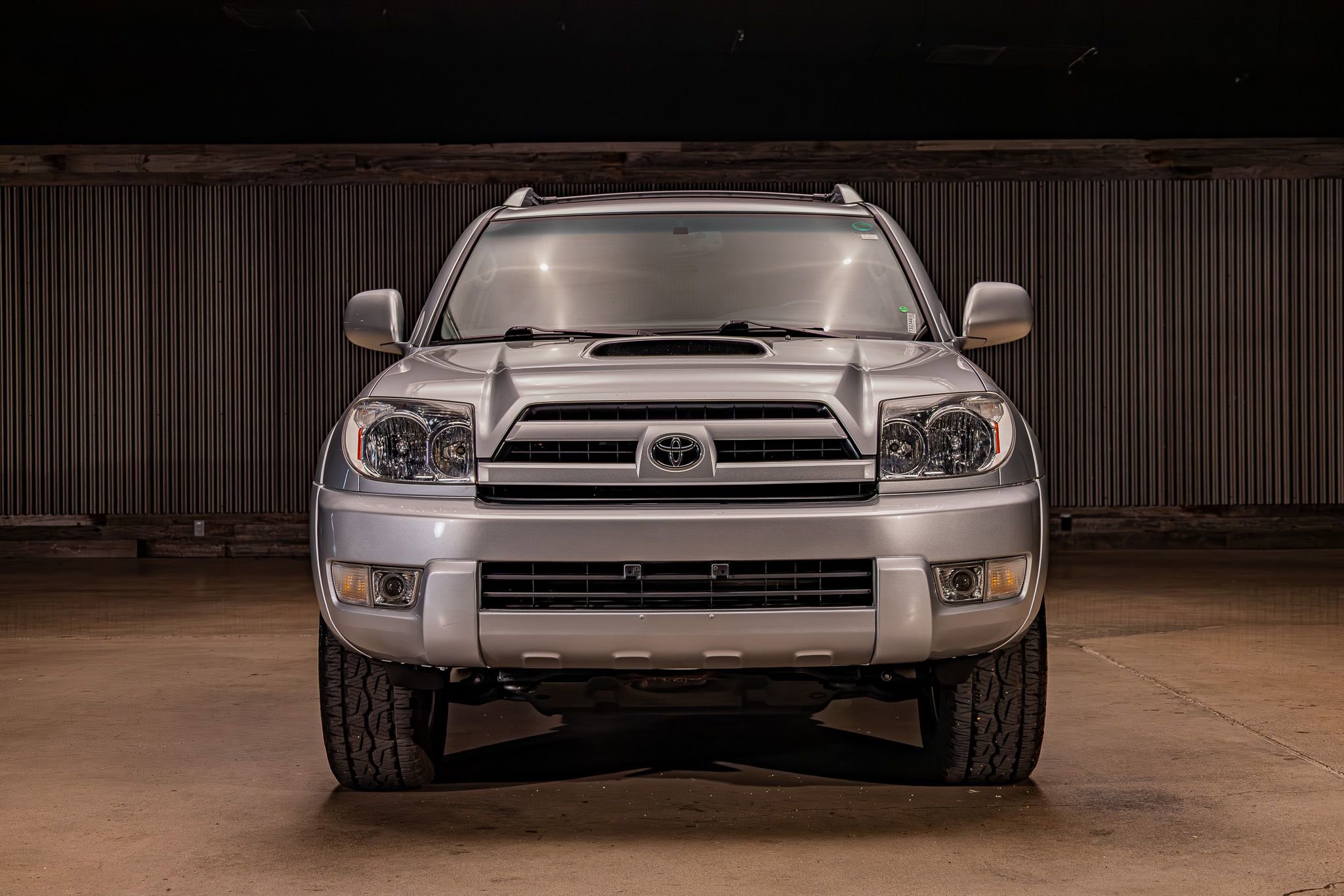 Used 2005 Toyota 4Runner Sport image 2