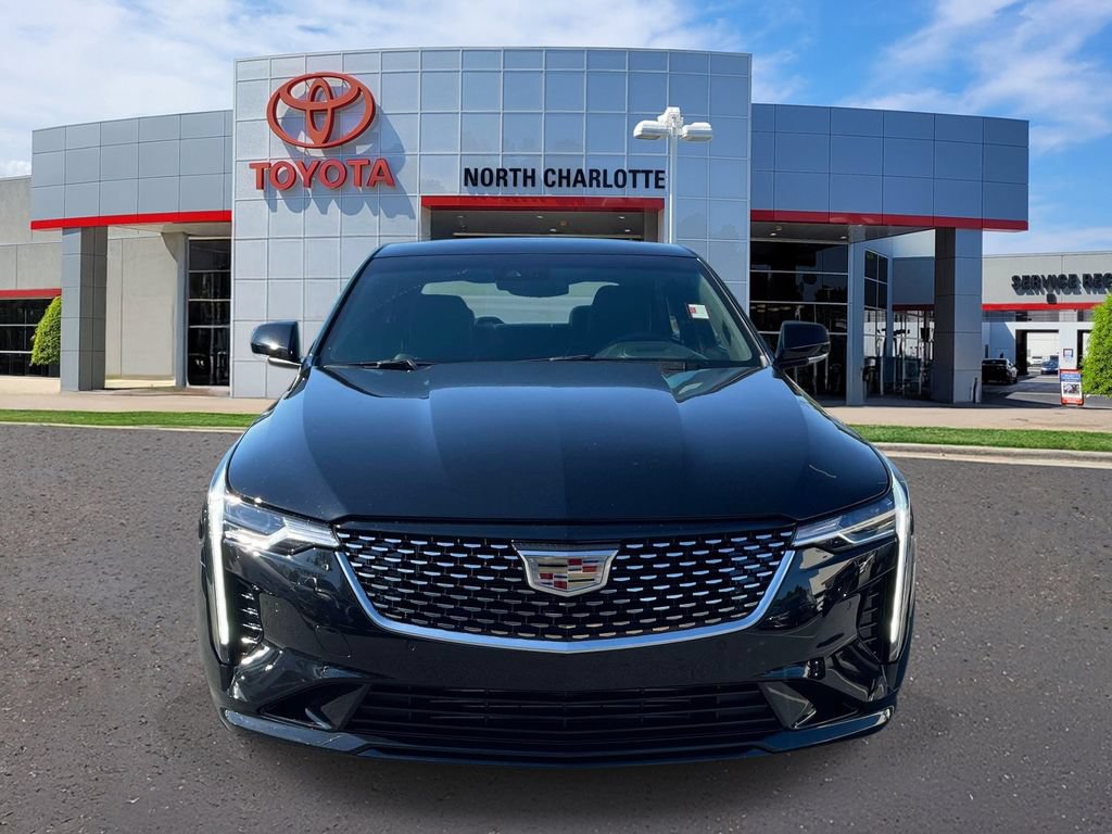 Used 2026 Cadillac CT4 Premium Luxury RWD image 3