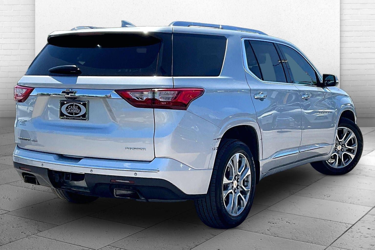 Used 2021 Chevrolet Traverse Premier AWD/4WD image 10