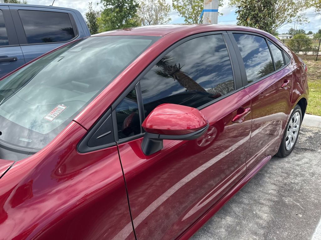 Used 2025 Toyota Corolla LE image 10