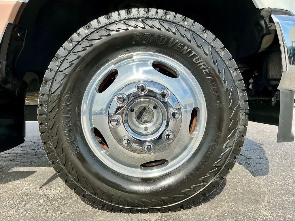 Used 2020 Ford F350 Lariat w/ Lariat Ultimate Package AWD/4WD image 20