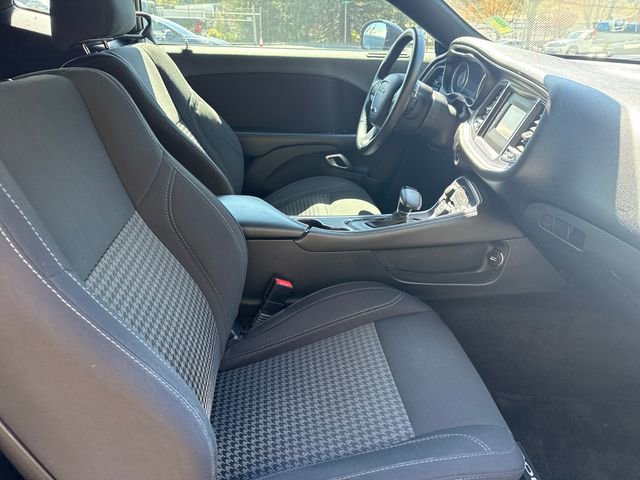 Used 2015 Dodge Challenger R/T w/ Quick Order Package 28B R/T image 11