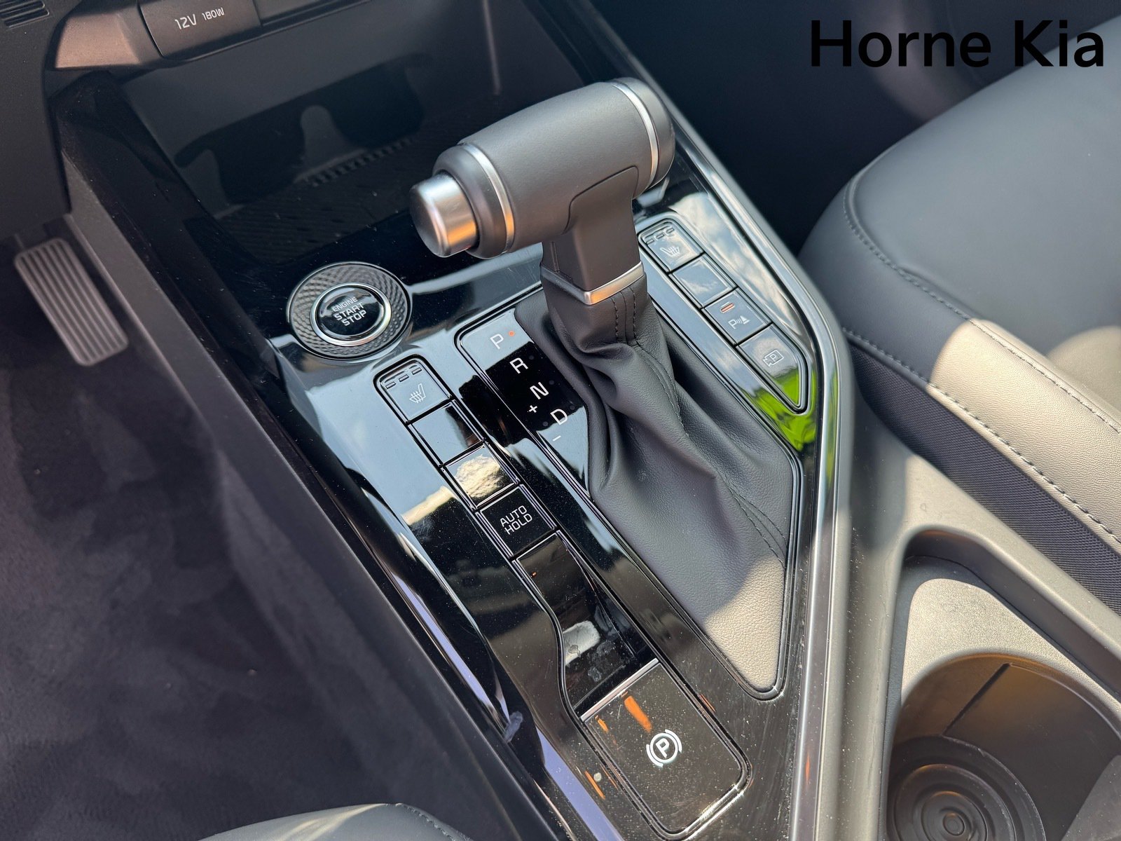 Certified 2025 Kia Niro EX FWD image 24