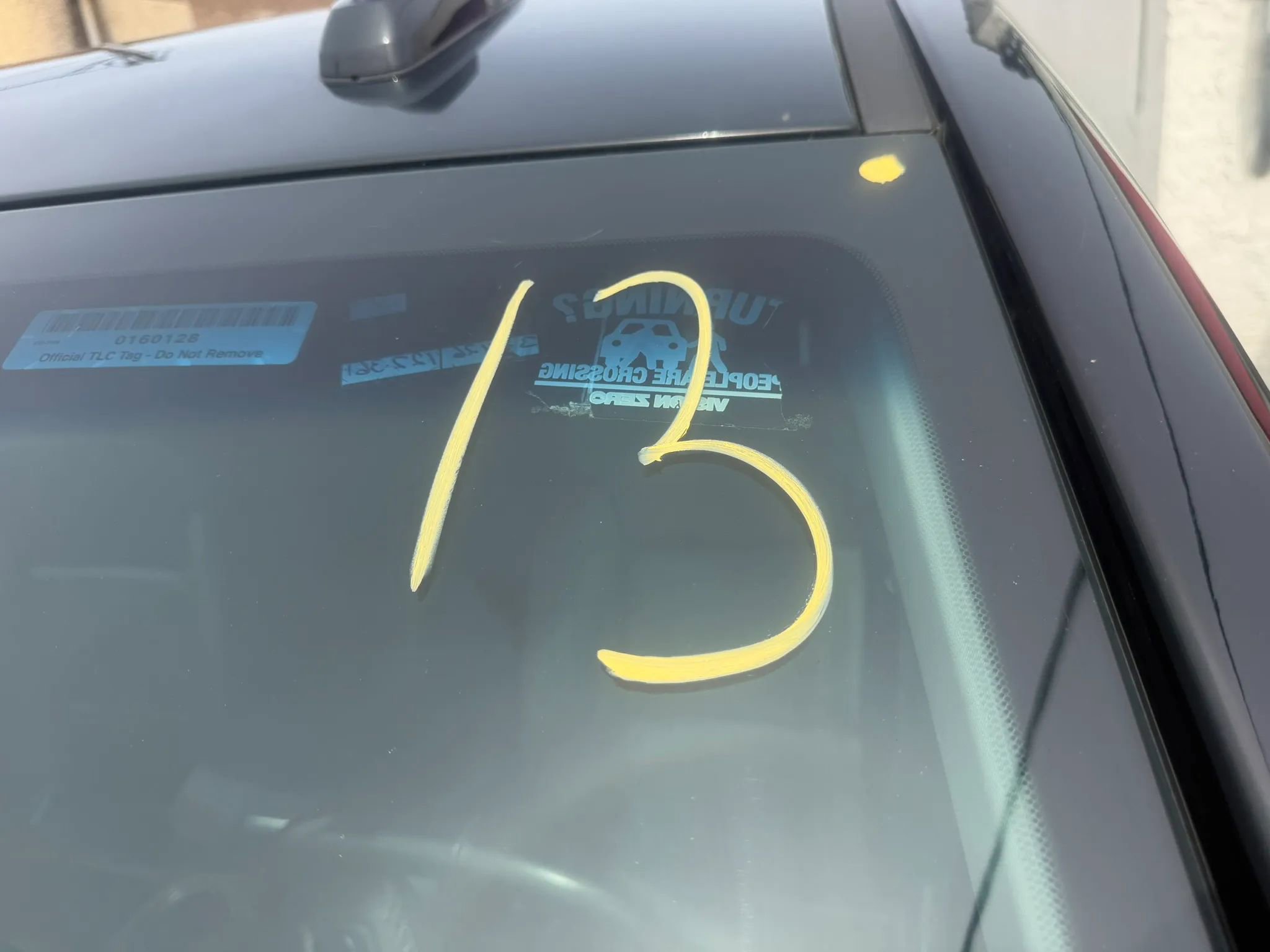 Used 2018 Chevrolet Suburban LT image 32