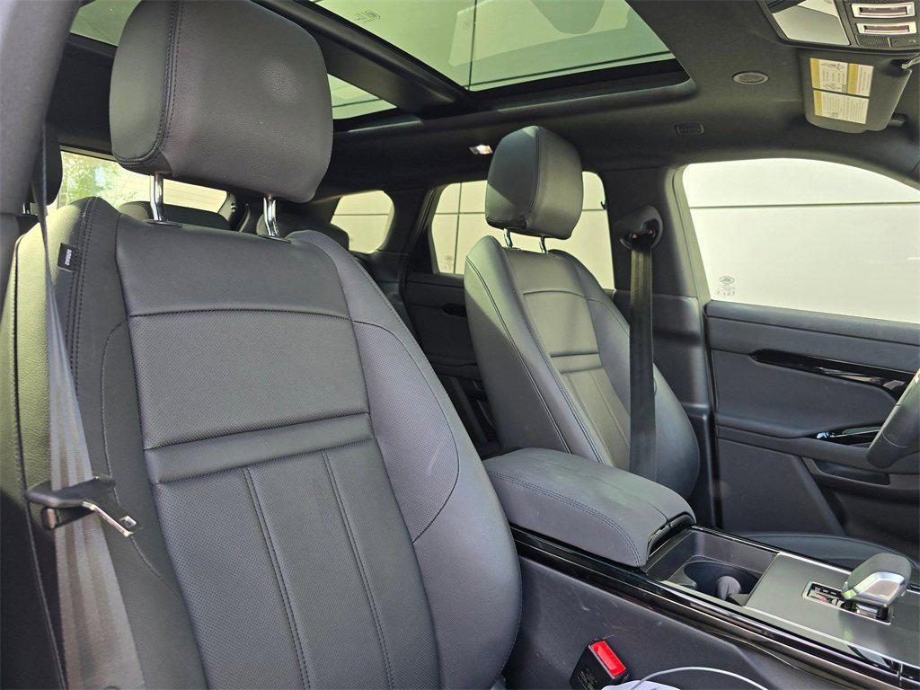 Used 2024 Land Rover Range Rover Evoque Dynamic SE image 30