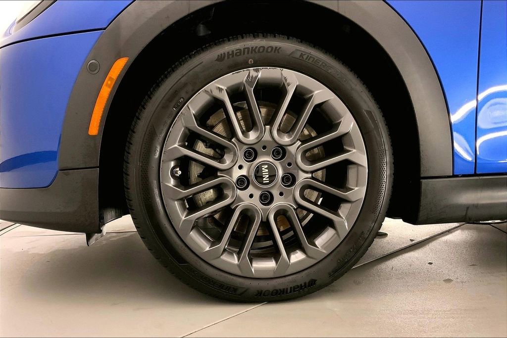 Used 2025 MINI Cooper S image 8