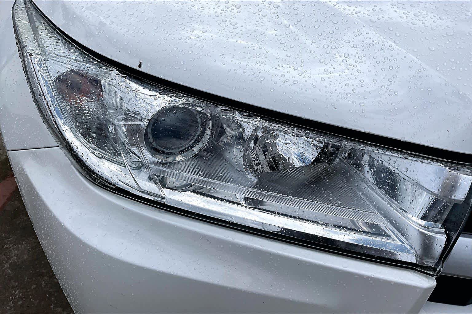 Used 2018 Toyota Highlander XLE FWD image 28