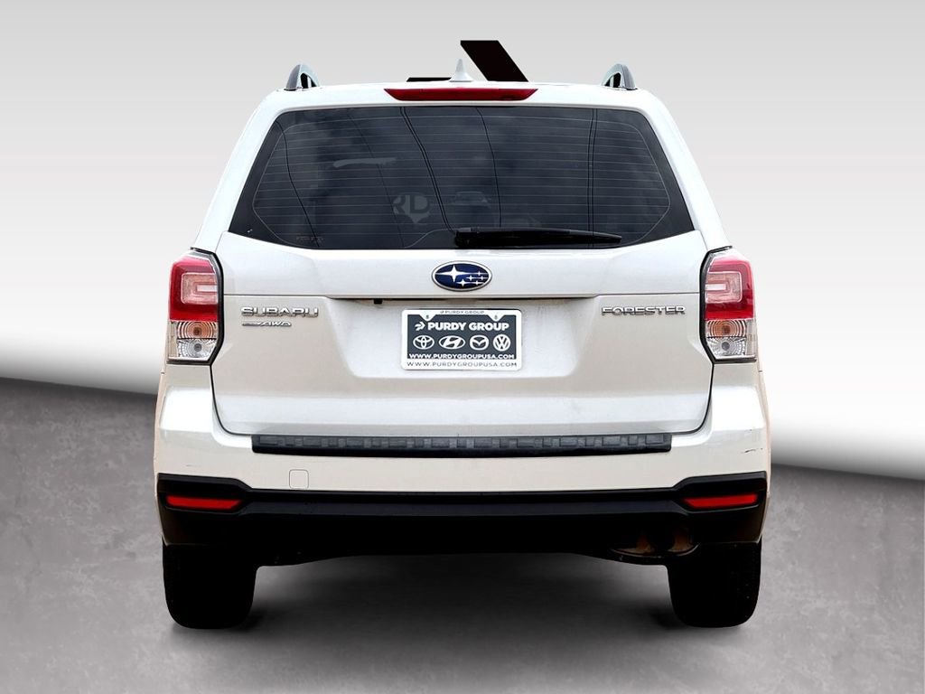 Used 2018 Subaru Forester 2.5i w/ Alloy Wheel Package image 7