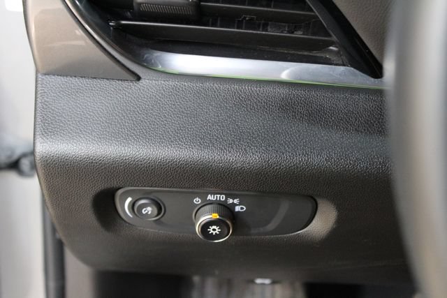 Used 2024 Chevrolet Traverse LT AWD/4WD image 15