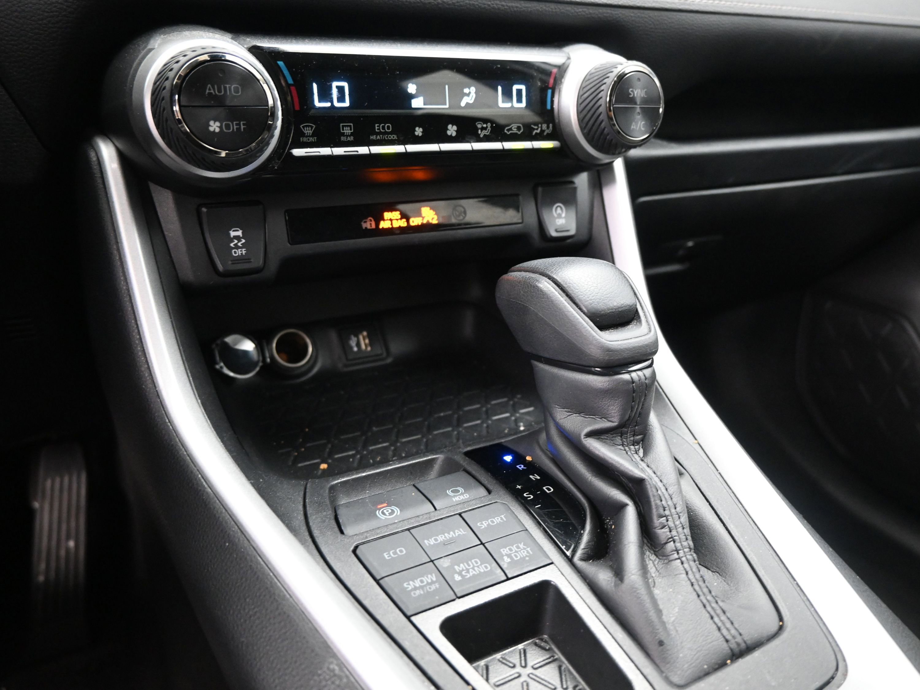 Certified 2024 Toyota RAV4 XLE image 14