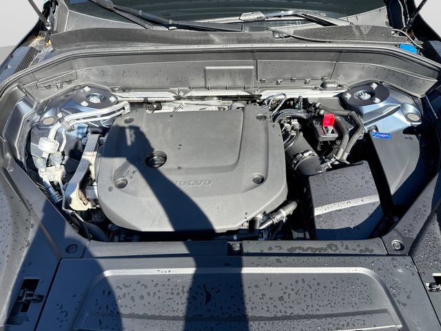 Certified 2025 Volvo XC90 B6 Ultra AWD/4WD image 21