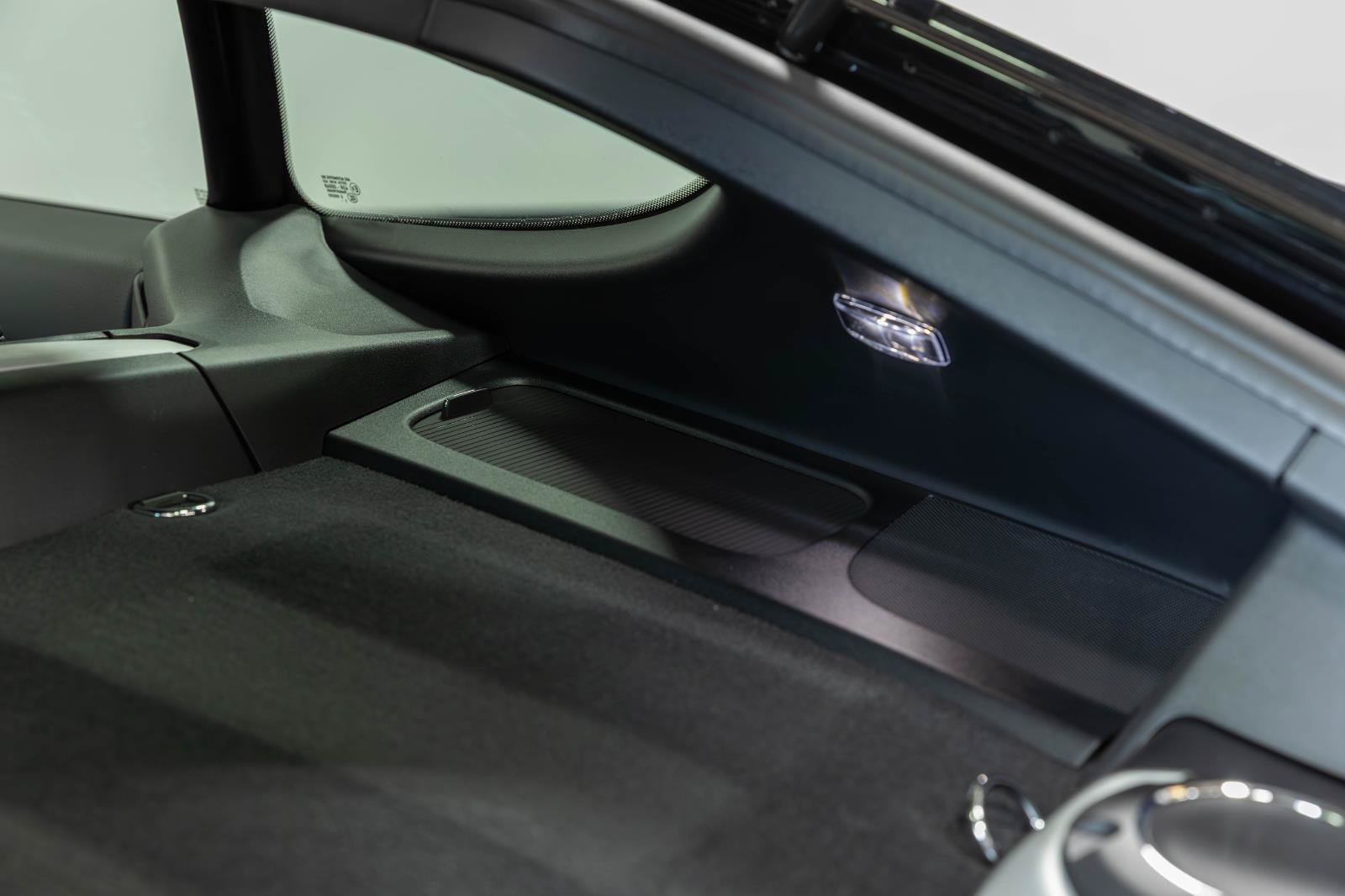 Used 2018 Porsche 718 Cayman RWD image 49