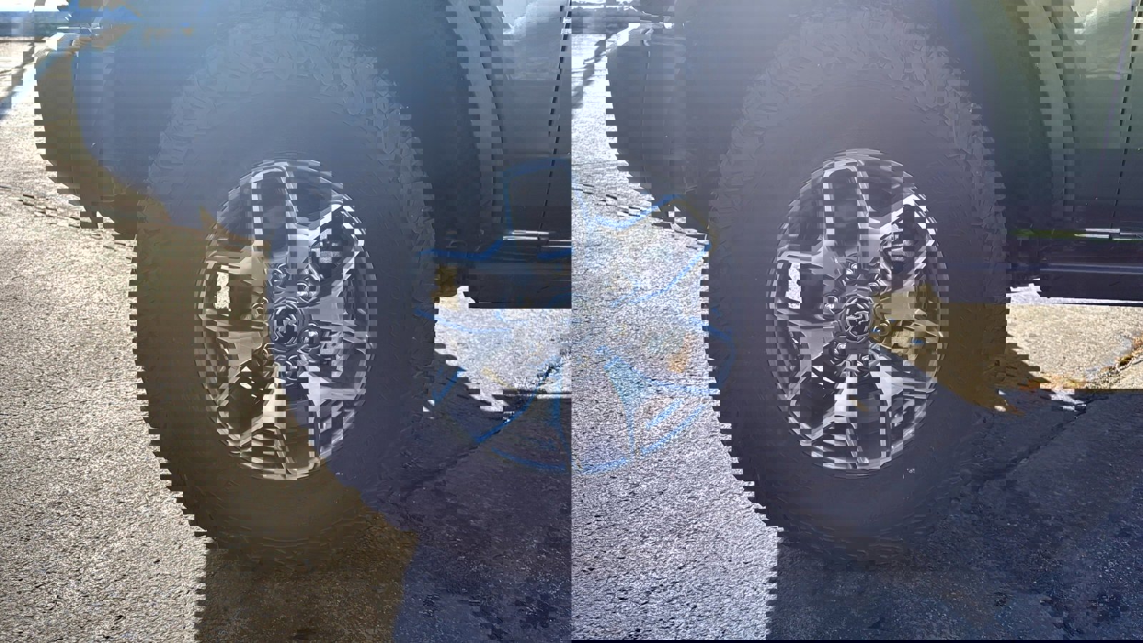 Used 2022 Ford Bronco Badlands image 9