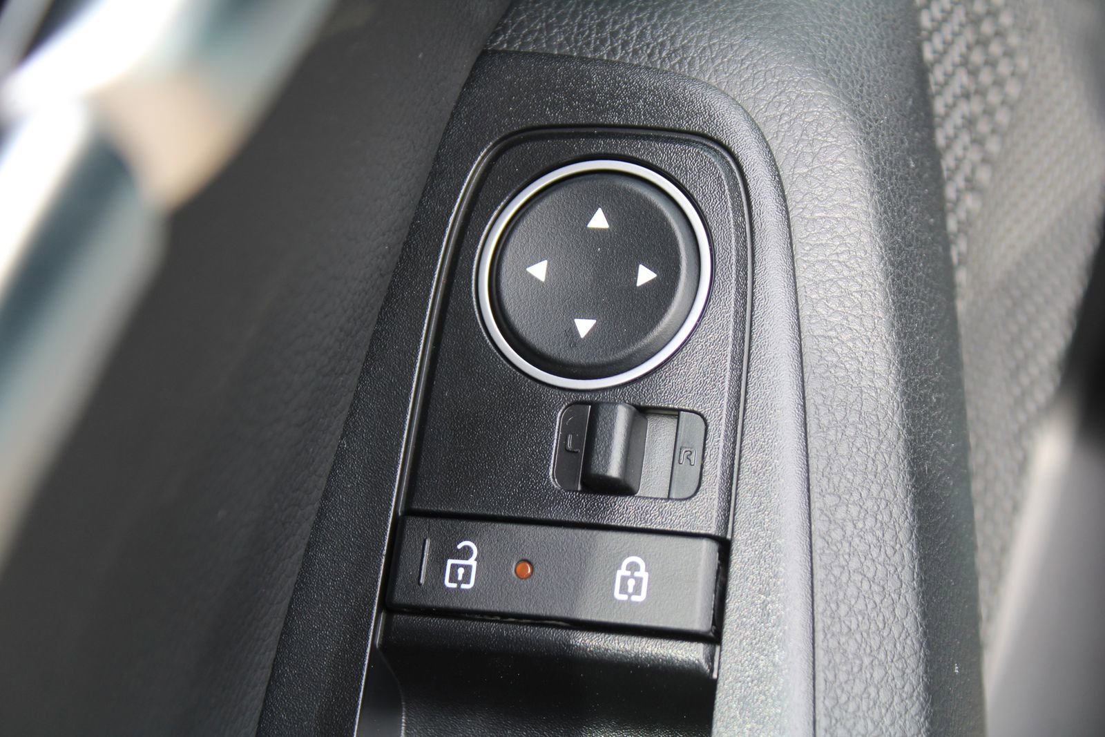 New 2026 Kia Seltos EX image 20