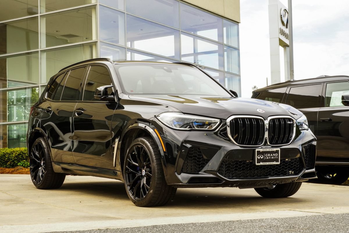 Used 2022 BMW X5 M w/ Executive Package AWD/4WD image 4