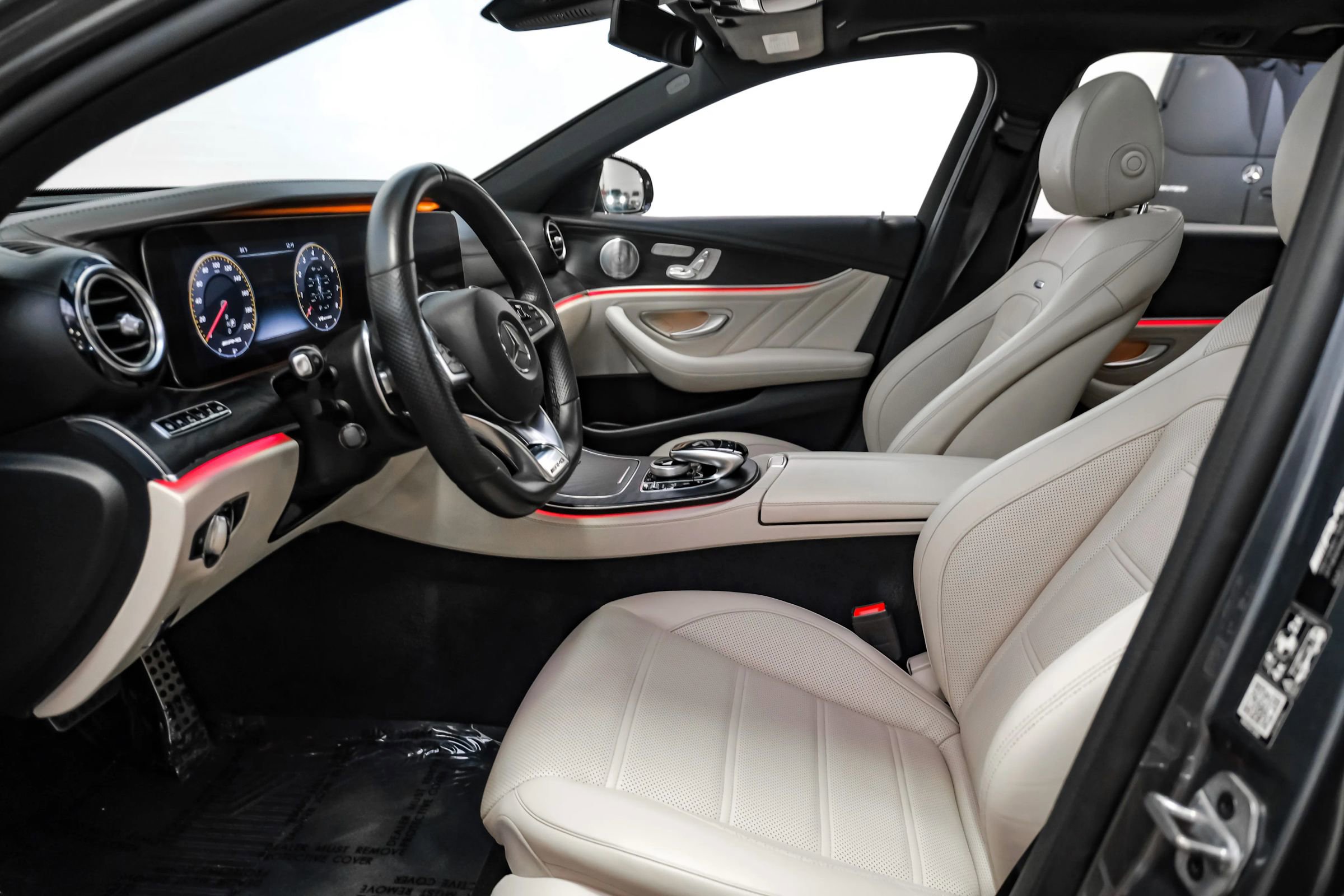 Used 2018 Mercedes-Benz E 63 AMG S image 30