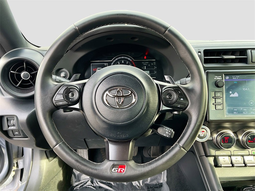 Used 2023 Toyota GR86 image 11