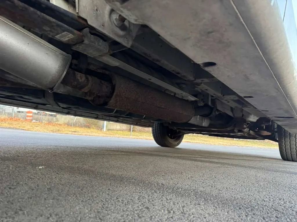 Used 2018 Ford Transit 250 130 Low Roof w/ Exterior Upgrade Package image 18