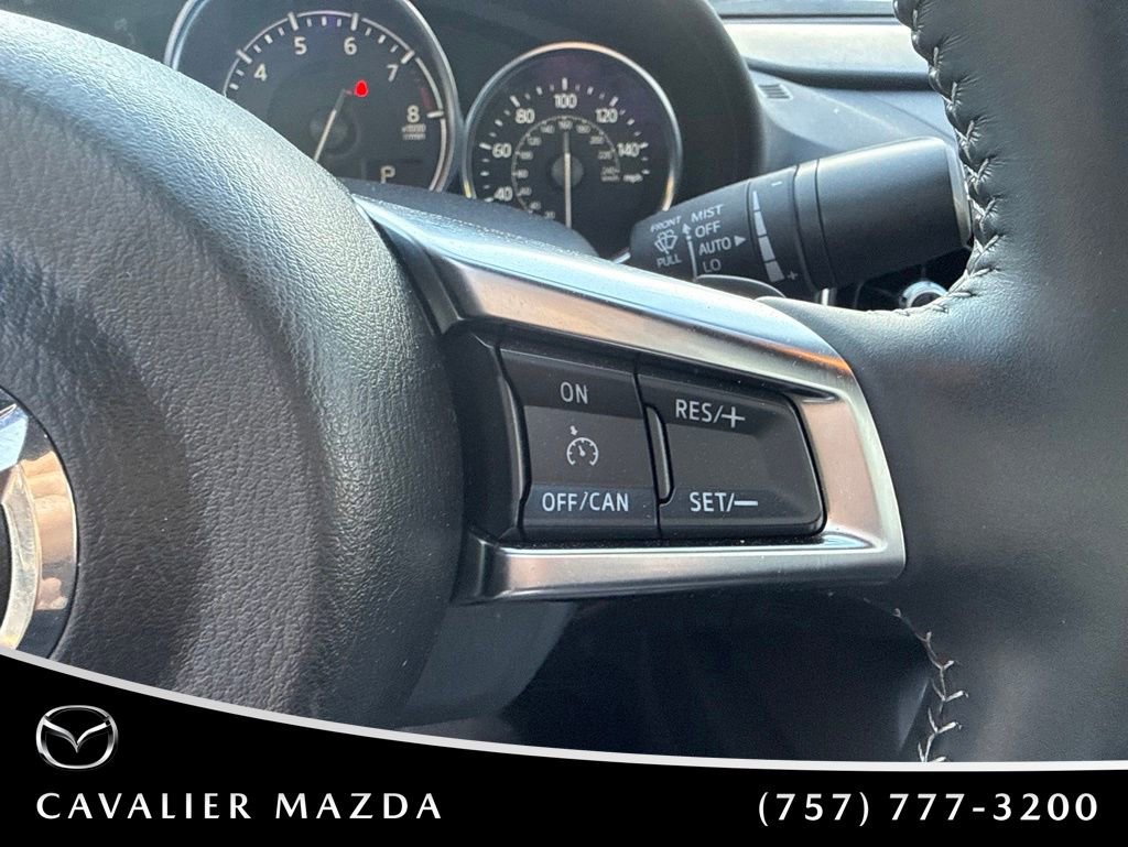Used 2021 MAZDA MX-5 Miata RF Grand Touring RWD image 10