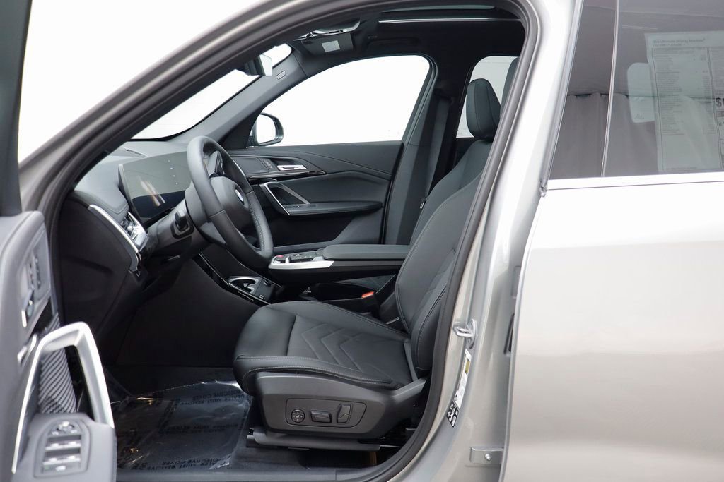 New 2026 BMW X1 xDrive28i w/ Convenience Package image 5