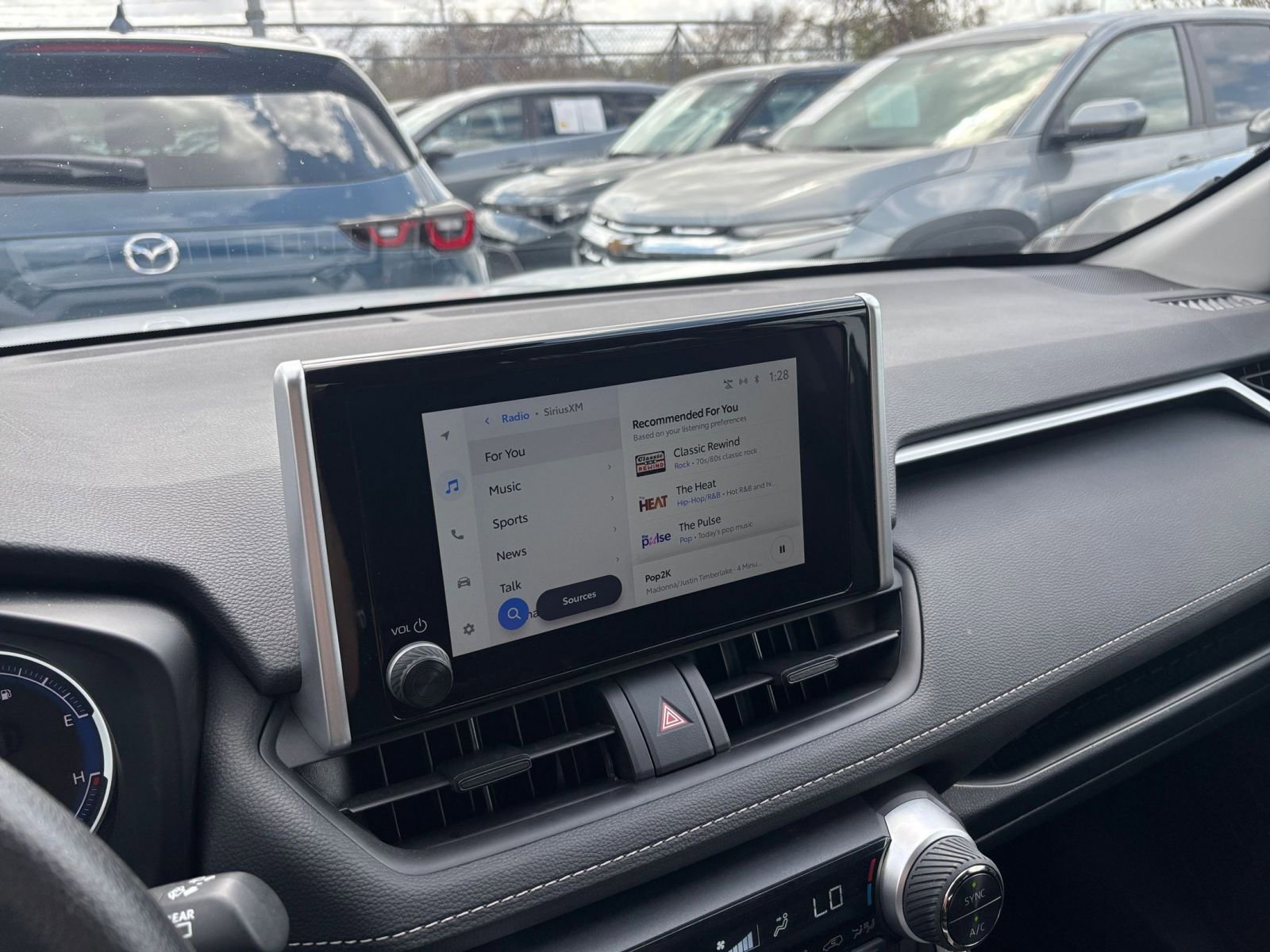 Used 2025 Toyota RAV4 LE image 20