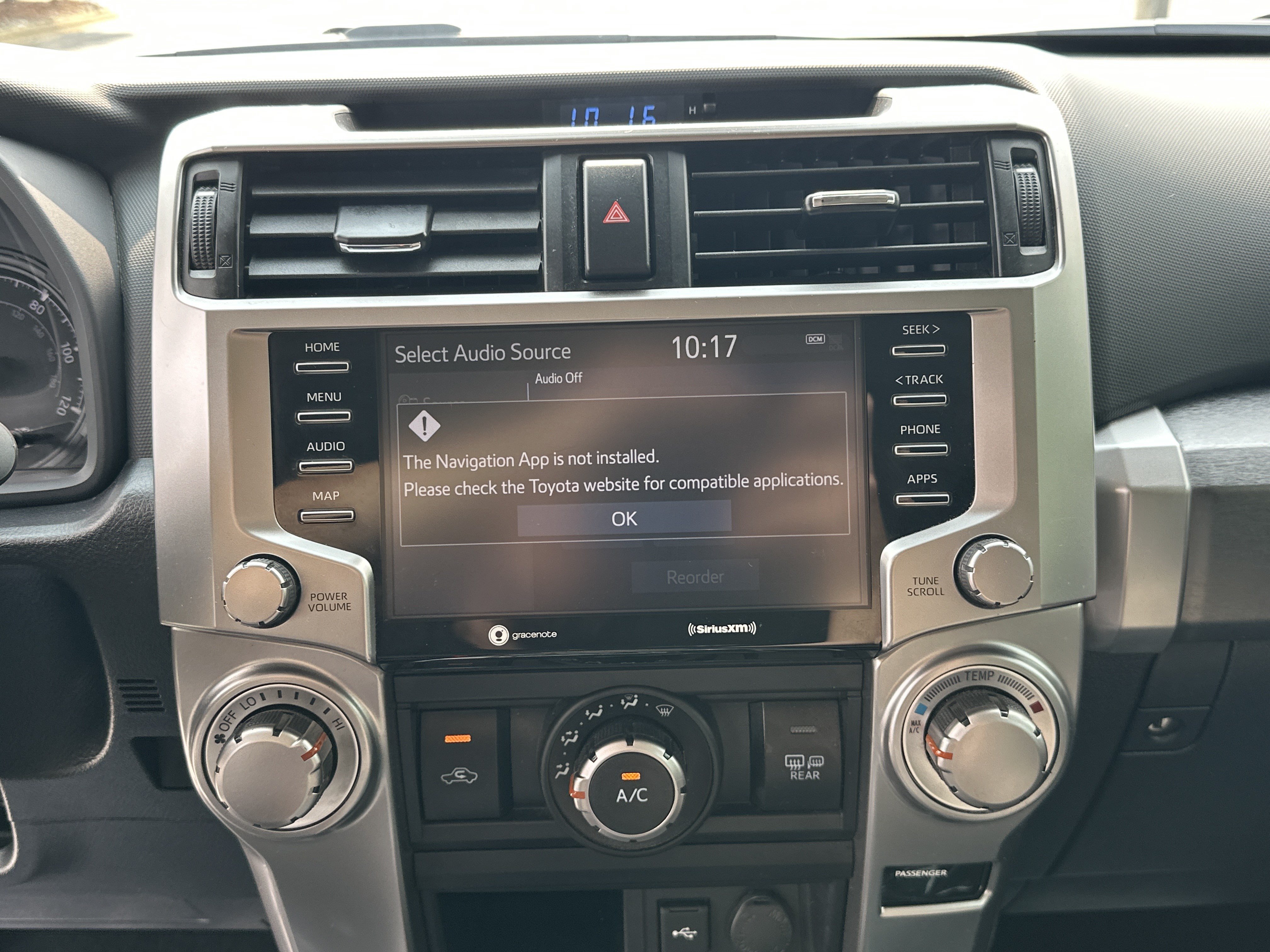 Used 2021 Toyota 4Runner SR5 AWD/4WD image 24