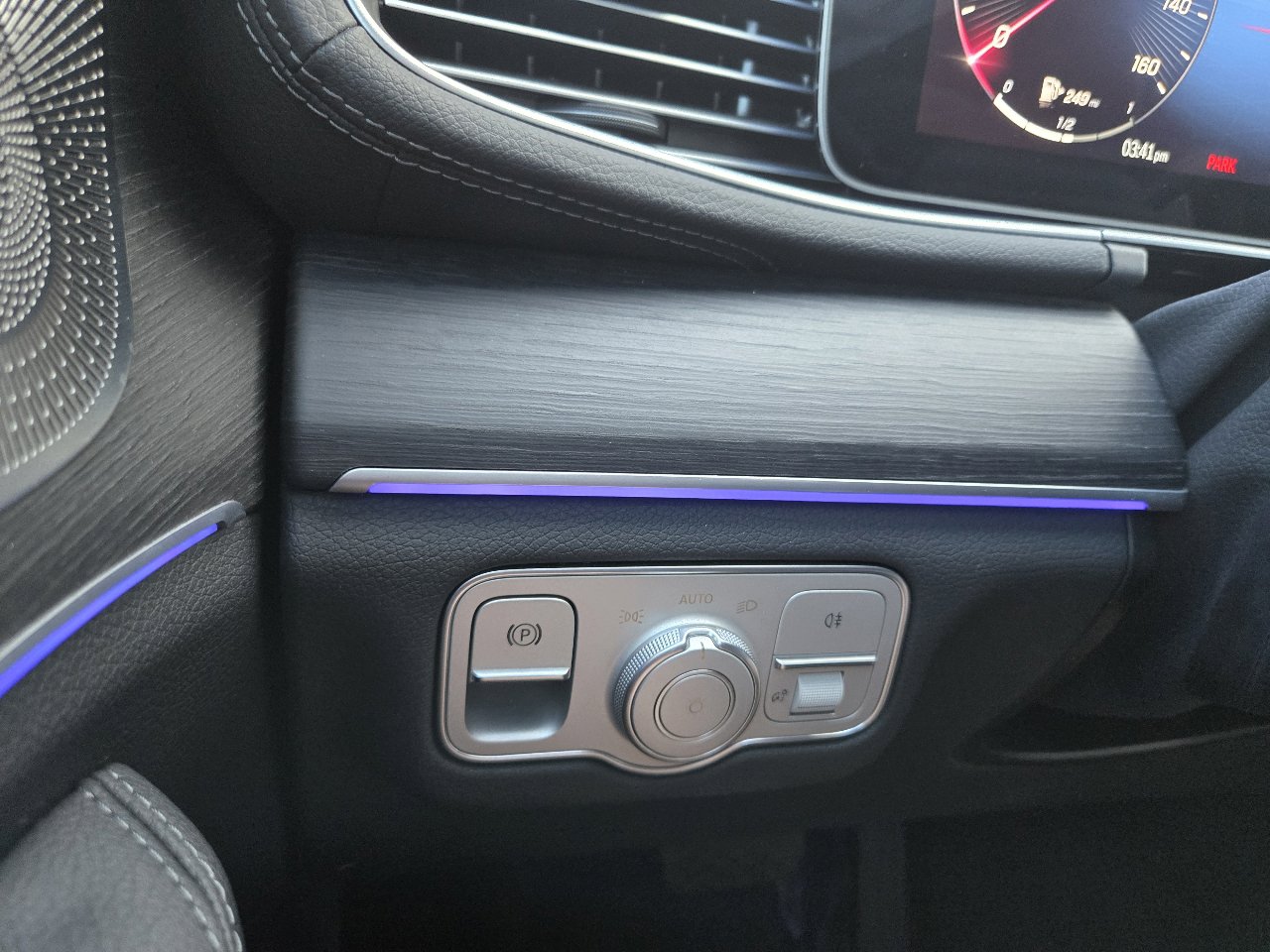 Used 2024 Mercedes-Benz GLS 450 4MATIC image 23