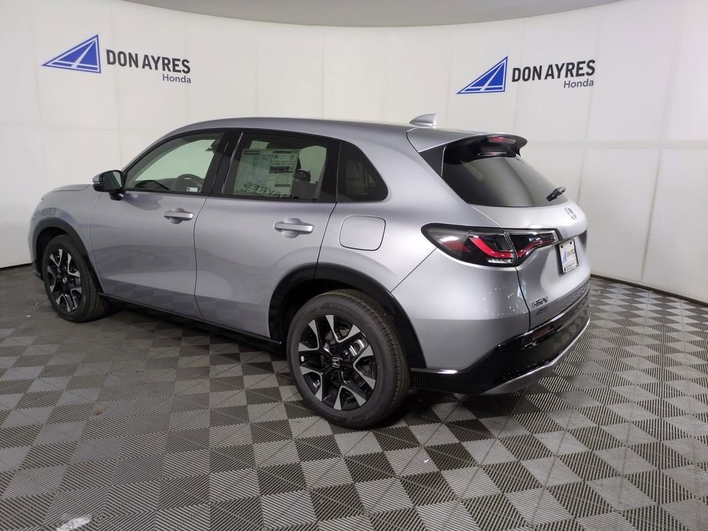 New 2026 Honda HR-V EX-L image 3