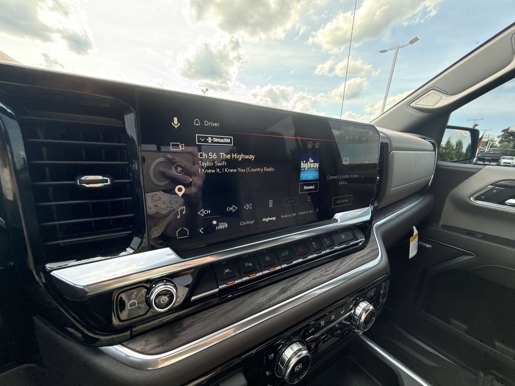 Certified 2026 GMC Sierra 1500 SLT w/ SLT Premium Plus Package AWD/4WD image 19