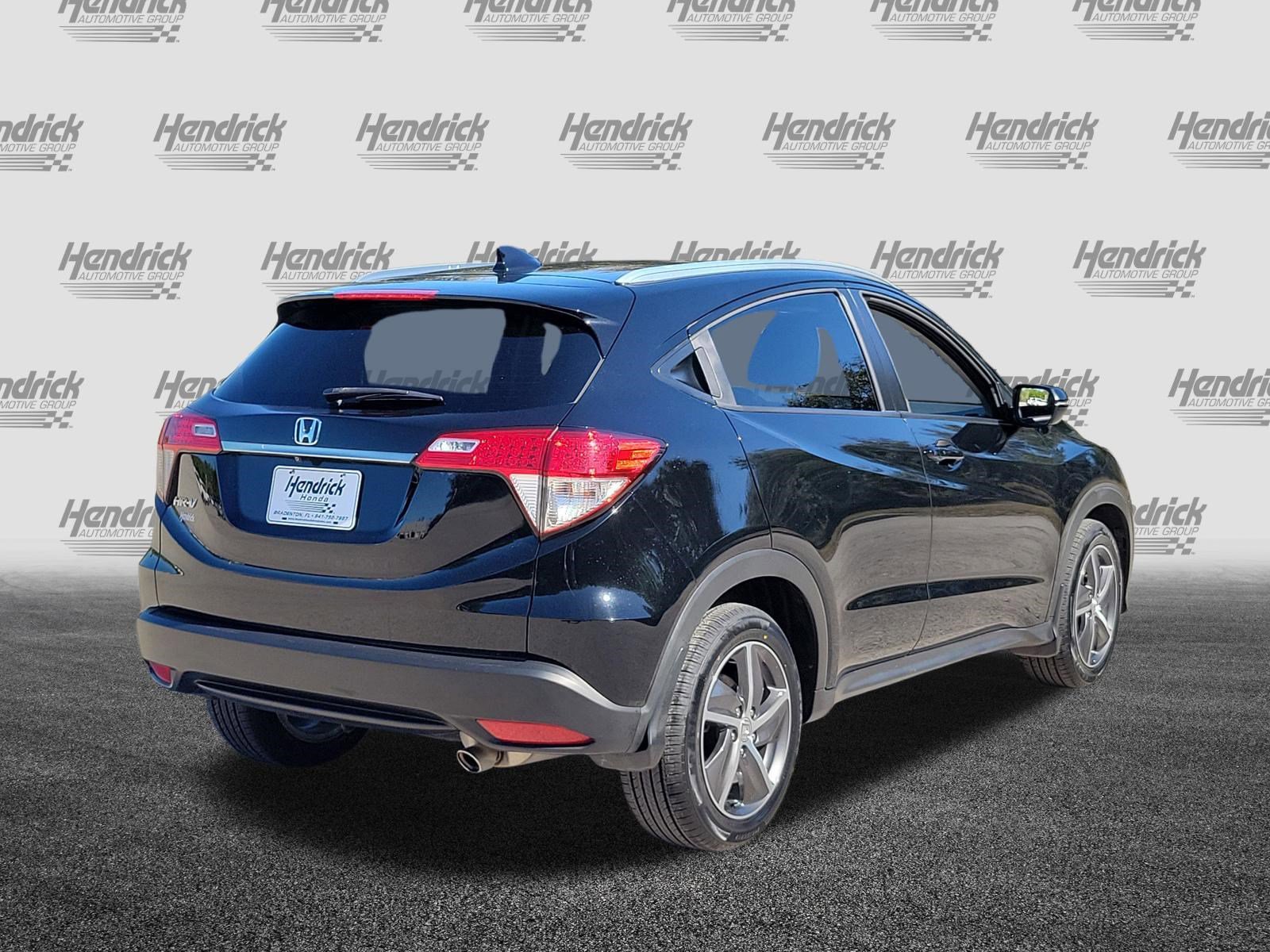 Used 2022 Honda HR-V EX image 9