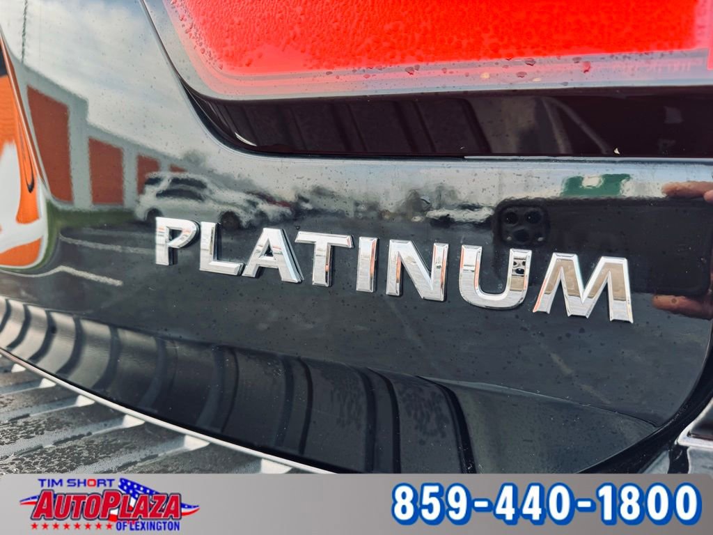 Used 2024 Nissan Armada Platinum w/ Captain's Chairs Package image 12