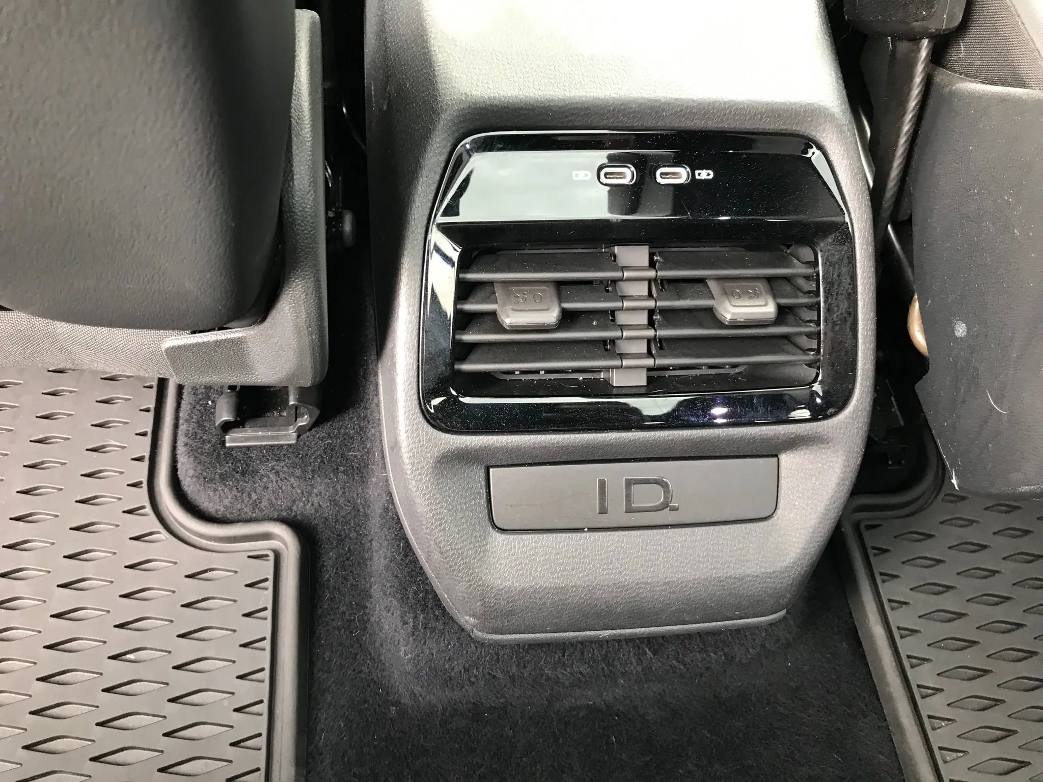 Used 2022 Volkswagen ID.4 Pro S w/ Gradient Package image 83