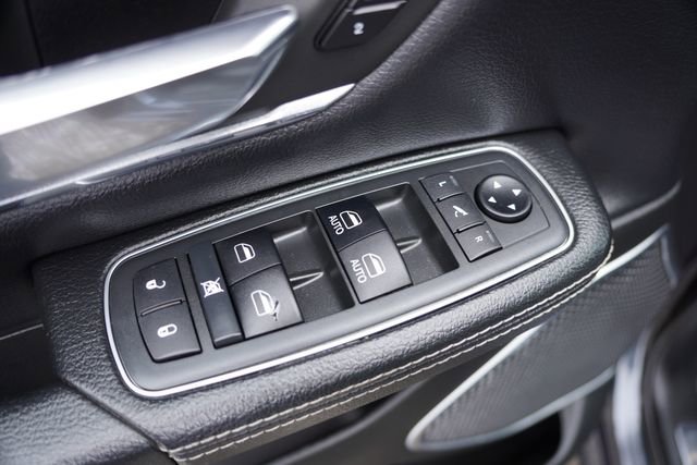 Certified 2019 RAM 1500 Laramie image 21