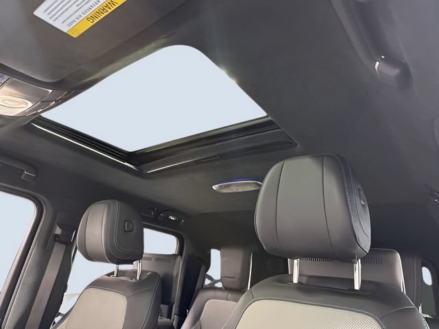 Certified 2025 Mercedes-Benz G 580 w/ EQ Technology image 32
