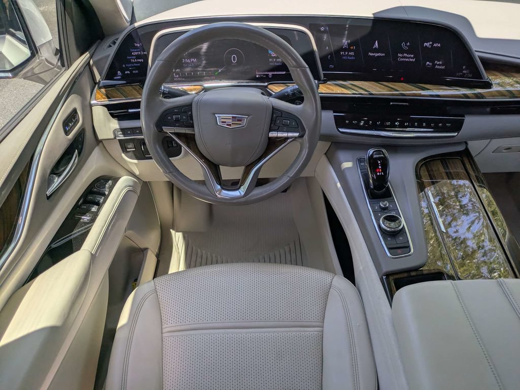 Used 2023 Cadillac Escalade ESV Sport Platinum AWD/4WD image 19